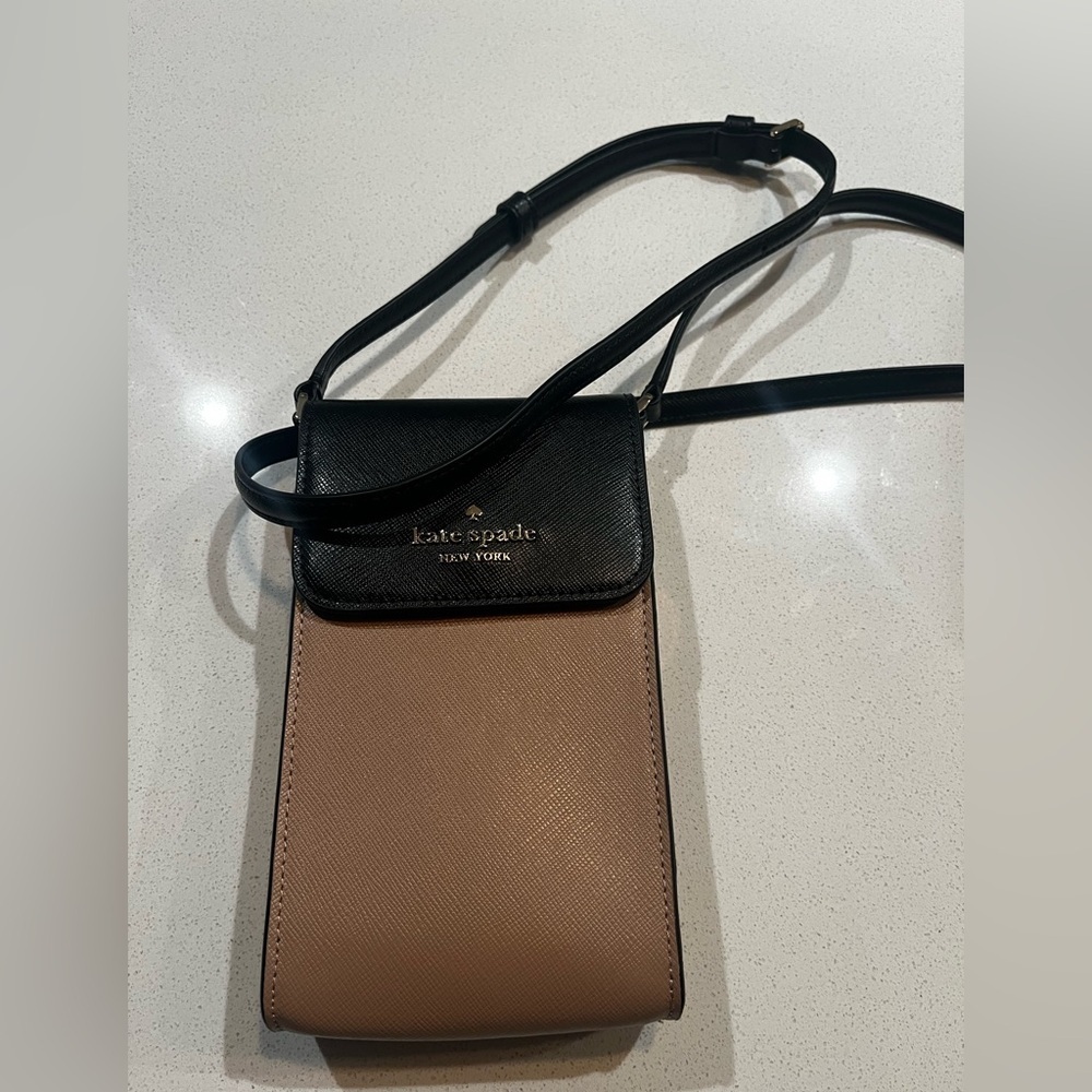 NWOT Kate Spade Madison Colorblock Saffiano Leather Phone Crossbody Bag - Picture 6 of 9